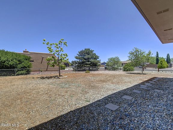 5th image of 7900 E Larkspur Ln