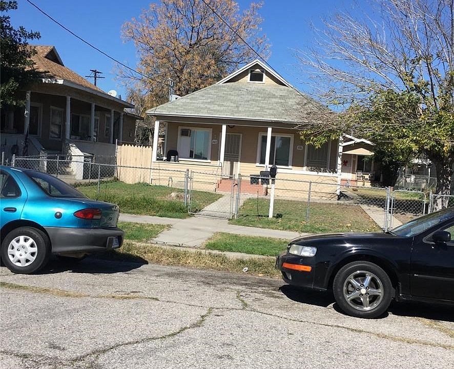 1st image of 842 W 7th St