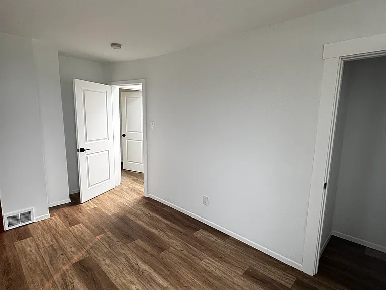 1101 Lysle Ave — Photo 15