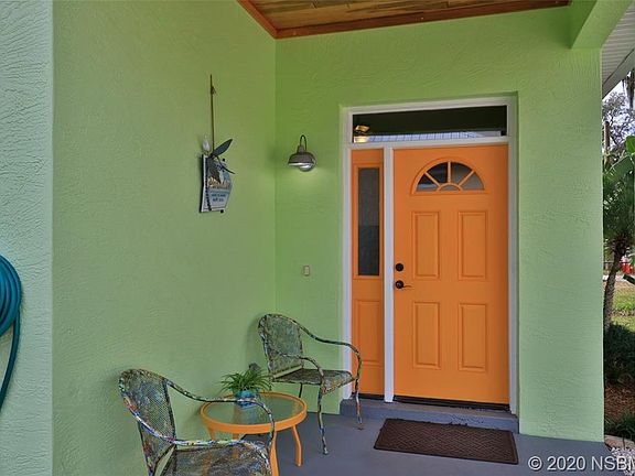3rd image of 210 Marshall St