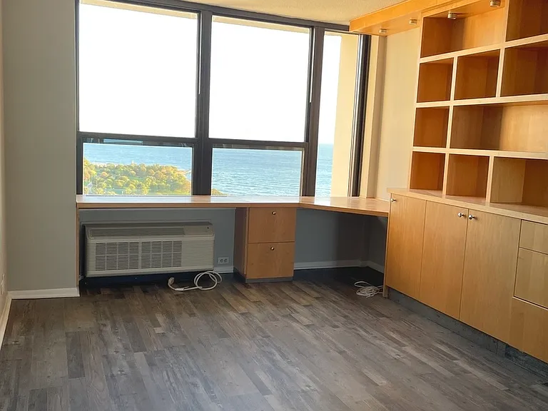 5100 N Marine Dr #27M — Photo 6