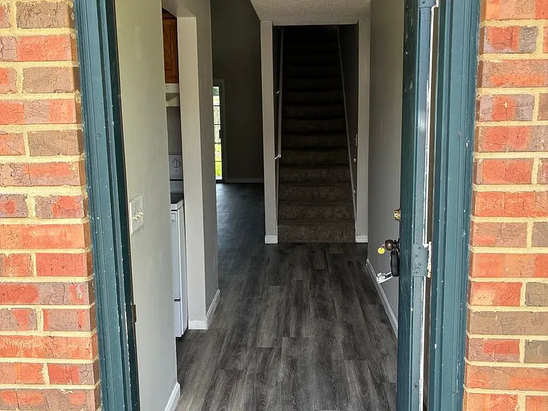223 Madison Ave — Photo 2
