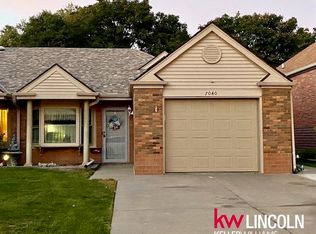 7040 Stony Ridge Rd, Lincoln, NE 68507