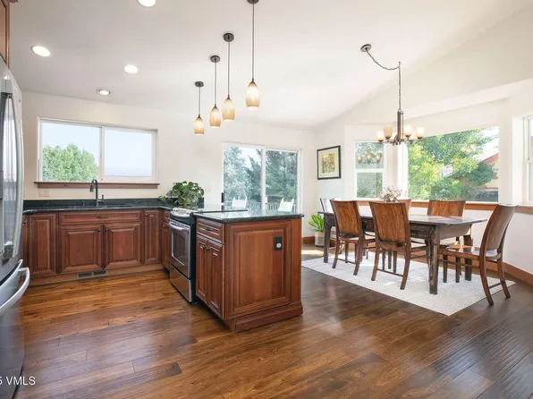 9 Condor Dr, Eagle, CO 81631