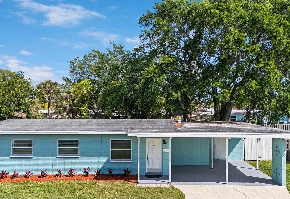 230 Willow Ave