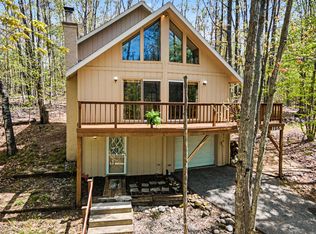 1155 Cardinal Ct, Gaylord, MI 49735