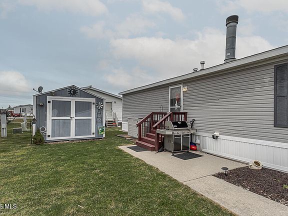 2nd image of 27484 Oregon Rd #86