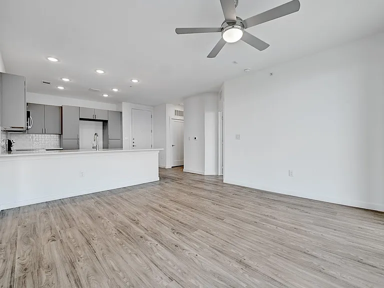 4801 Springdale Rd #1301 — Photo 10