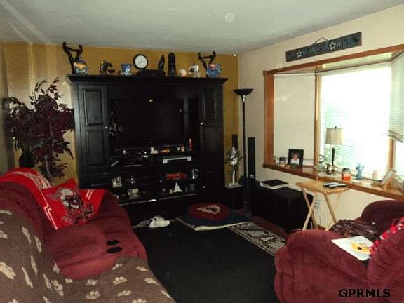 5th image of 4726 S 52nd St