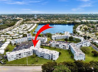 2300 Park Ln APT 114, Hollywood, FL 33021