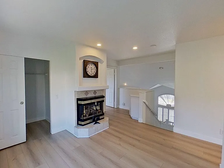 5752 Centerstone Ct — Photo 16