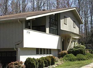 1st image of 2520 Falls Dr