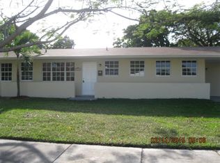 16404 SW 99th Ct, Miami, FL 33157