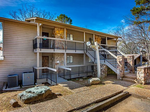 2nd image of 4205 Southwind Loop