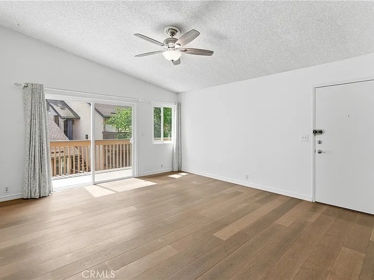 26058 Serrano Ct — Photo 5