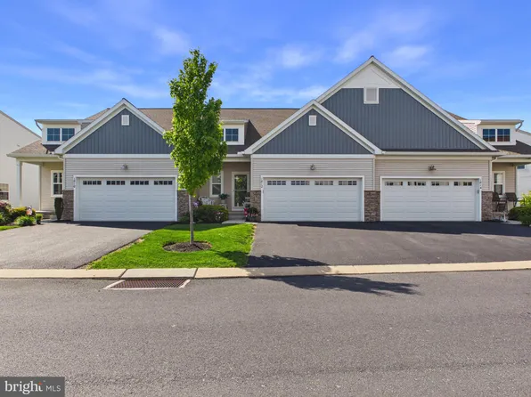 1812 Shady Ln, Mechanicsburg, PA 17055