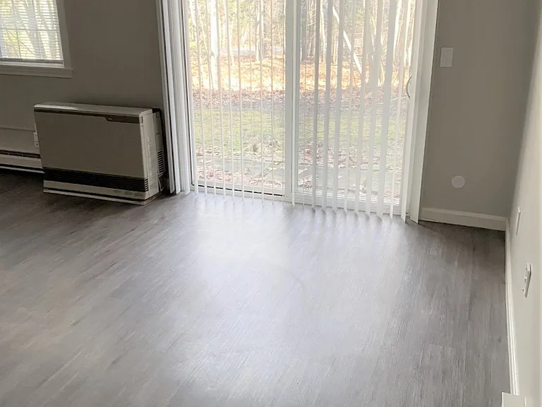 Yarmouth Pointe Apartment Homes — Photo 90