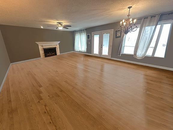 2nd image of 107A Dogwood Cir