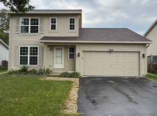 2032 Wedgewood Cir, Romeoville, IL 60446