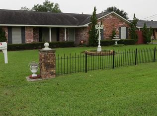 2216 Lomax School Rd, La Porte, TX 77571