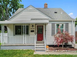 26348 Avondale St, Inkster, MI 48141