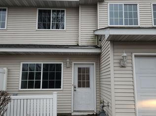 2591 Yellowstone Dr, Hastings, MN 55033
