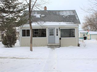 512 E Bell St, Glendive, MT 59330