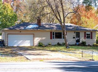 6619 Willow Ave, Raytown, MO 64133