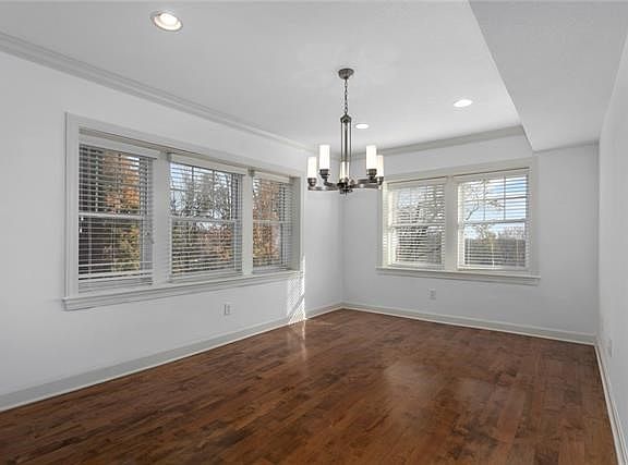 3rd image of 514 E 44th St Suite 200
