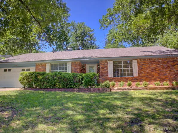 3745 E 85th St, Tulsa, OK 74137