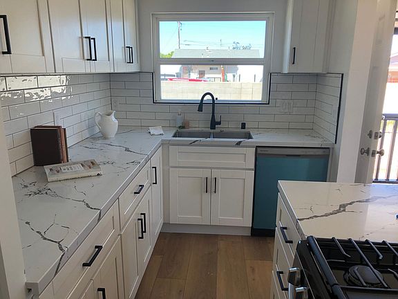 4th image of 2224 Citrus Ave