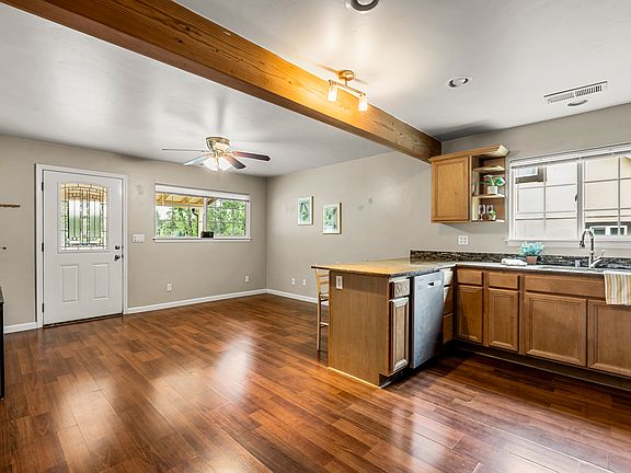 4th image of 12894 La Barr Meadows Rd