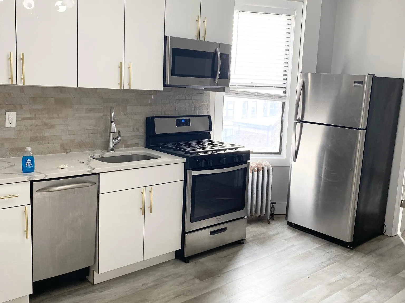 2 bed, 111 sqft, $1,995 — Photo 1