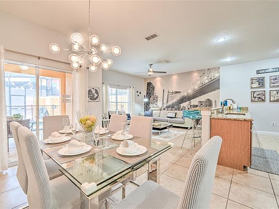 5th image of 8961 Bismarck Palm Rd