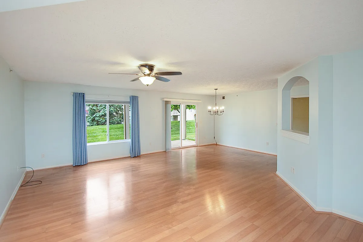 Unit Photo - 6791 Cloudscape Way