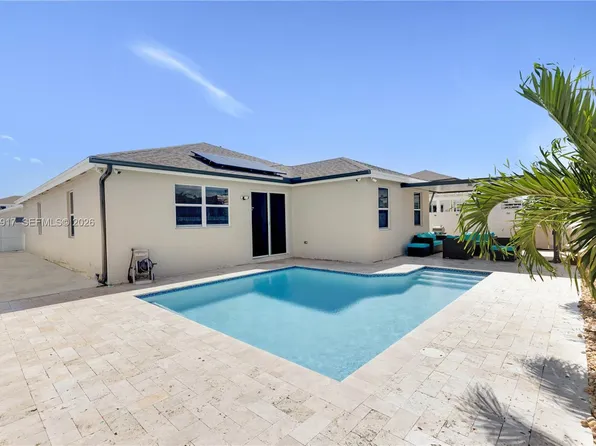 27526 SW 133rd Pl, Homestead, FL 33032