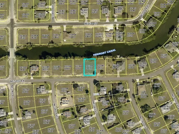 313 NE 5th Ter, Cape Coral, FL 33909