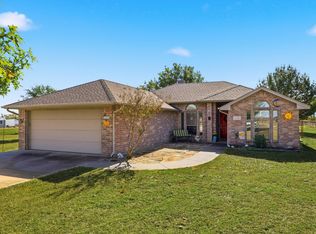 11649 Mitchell Cir, Ponder, TX 76259