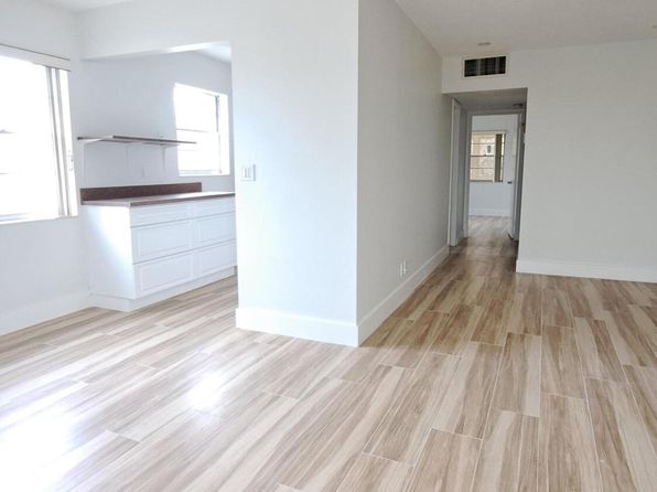 11 Kingswood E #11