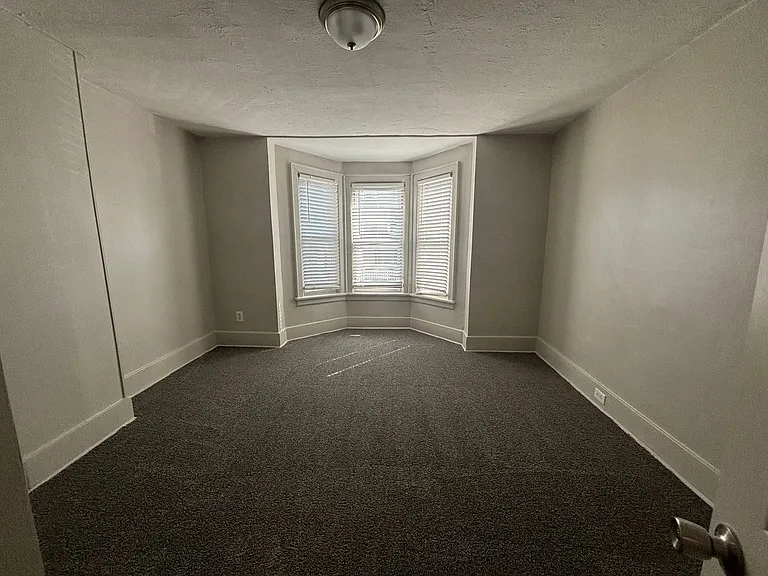 1489 Park Blvd — Photo 10