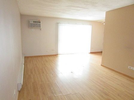 4th image of 9722 S Karlov Ave