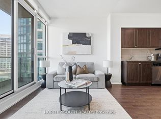 215 Fort York Blvd #712, Toronto, ON