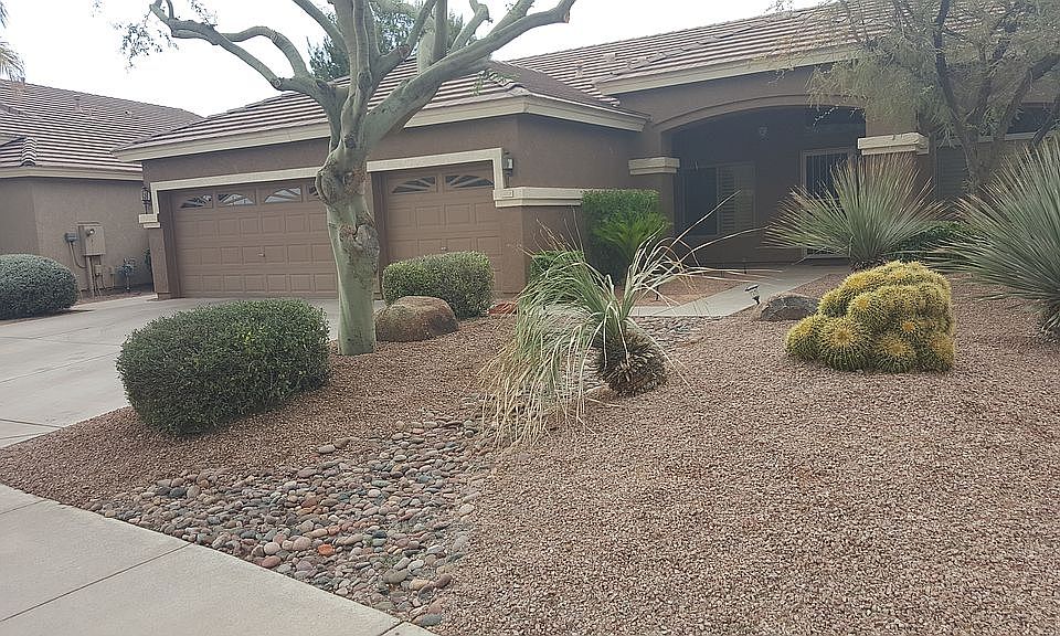 1st image of 1018 S Palomino Creek Dr