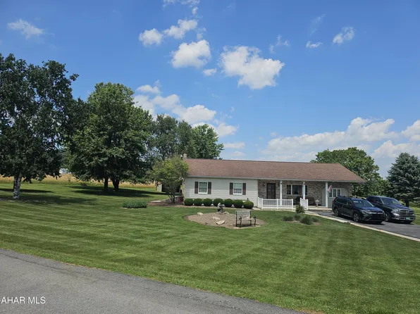 201 Mill Ln, Martinsburg, PA 16662