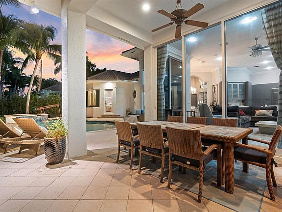 3rd image of 10903 Blue Palm Street