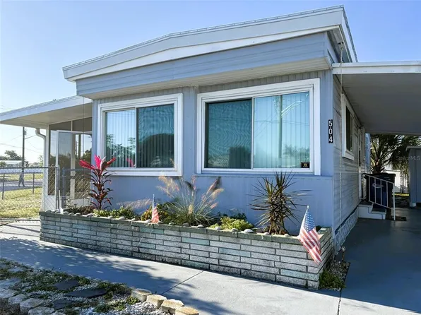 504 50th Avenue Dr W, Bradenton, FL 34207