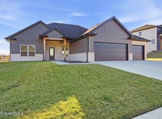15169 Congaree Dr, Ashland, MO 65010