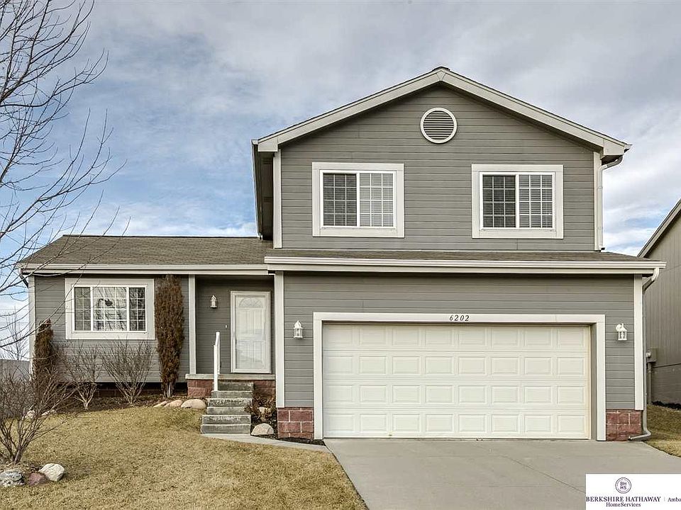 1st image of 6202 S 191st Trl
