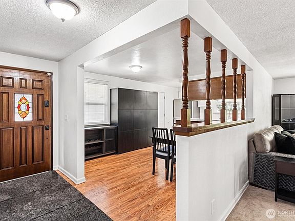 3rd image of 35803 13th Avenue SW