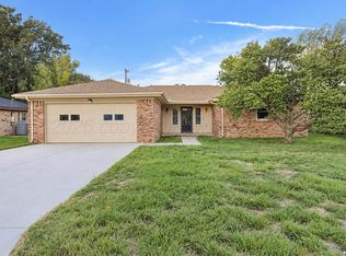617 Forrest Dr, Dumas, TX 79029